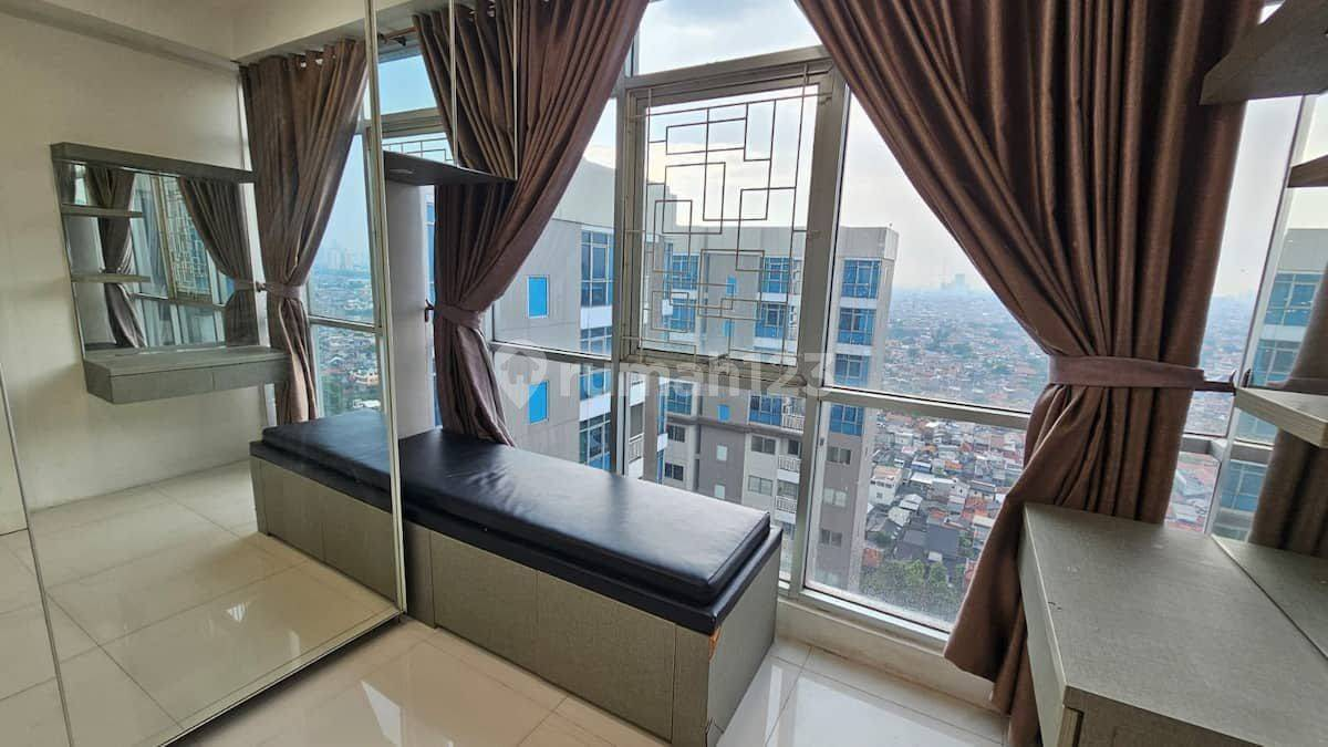 Luxurious 2BR Furnished Apartment at Pakubuwono Terrace