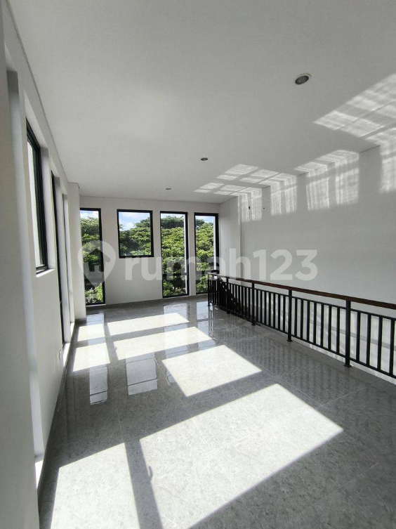 3-Story RuKo Campton BSD Near Atma Jaya Campus