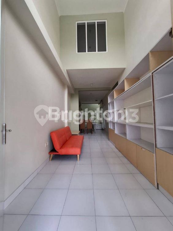 Two-Story House Near Hospital in Central Malang