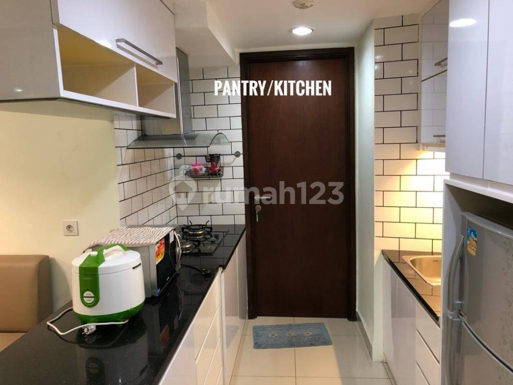 Furnished 2-Bedroom Apartment in Sherwood Kelapa Gading