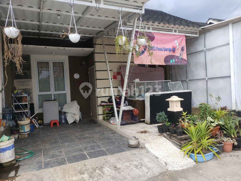 2-Bedroom House with Garden in Soreang