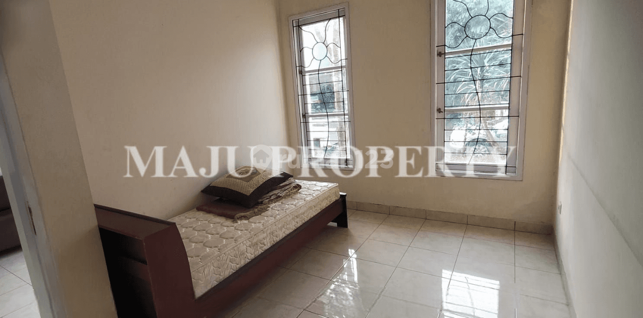 Modern Townhouse in Legenda Wisata Cibubur