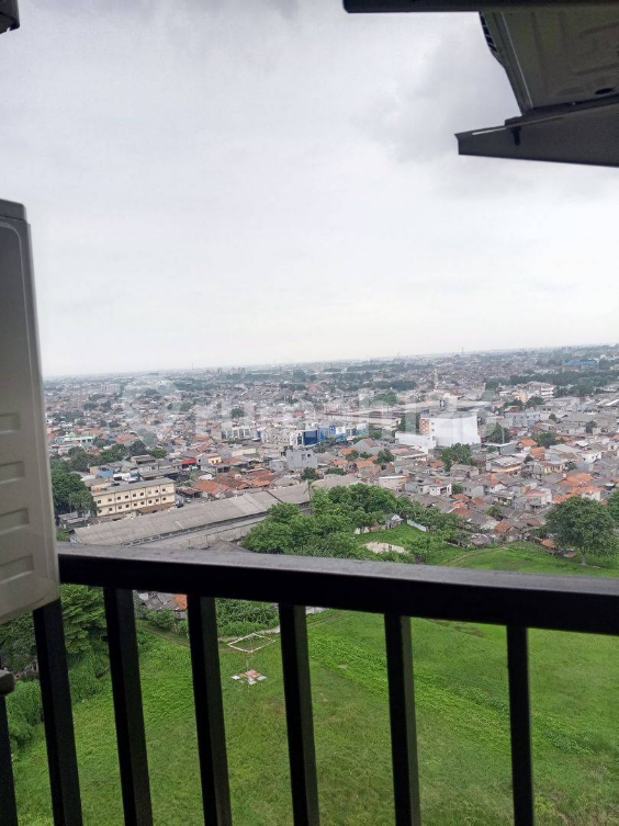 Furnished 2BR Victoria Square Apartment with City View