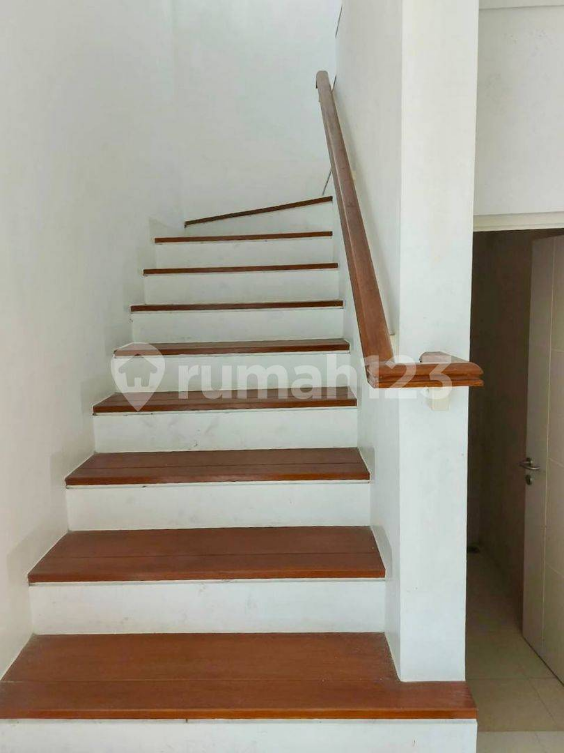 Modern Two-Story House Near Sukarno Hatta Road