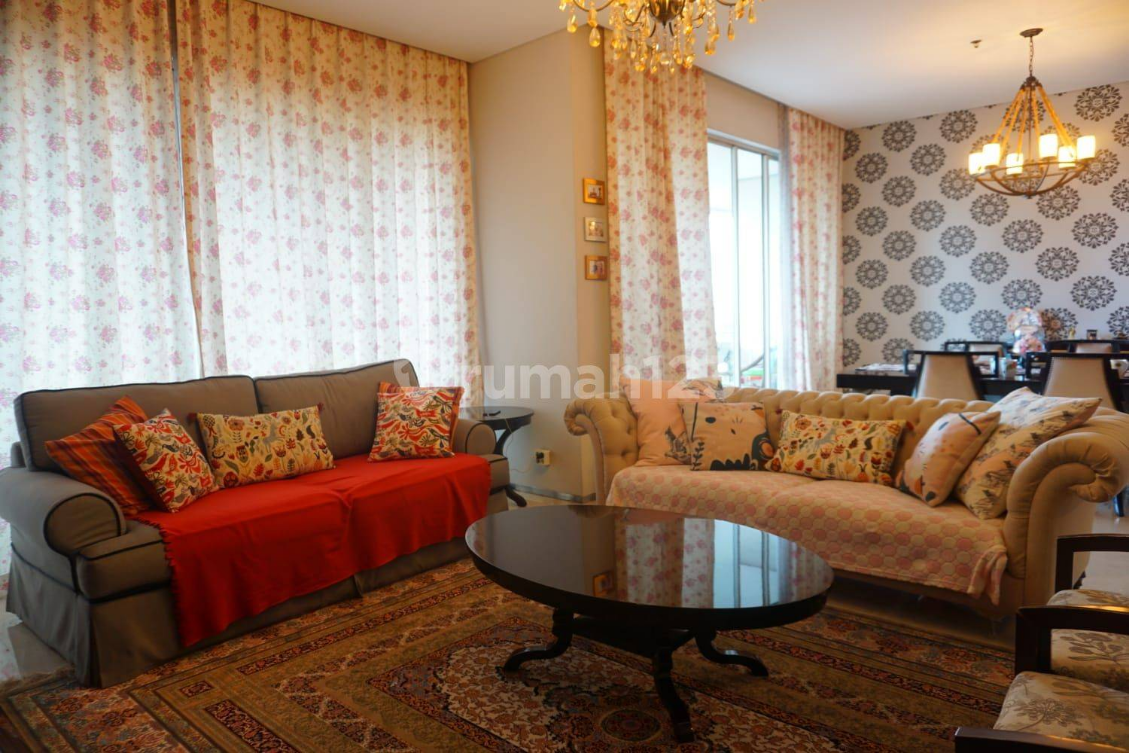 Luxury Apartment in Kemang with Complete Facilities