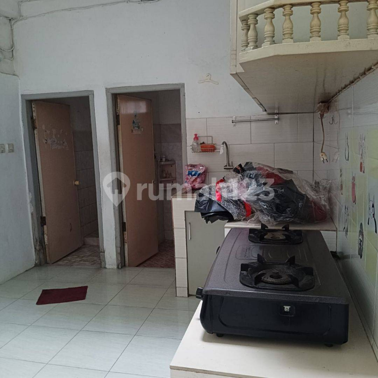 6x13m House in Jelambar with 3 Bedrooms