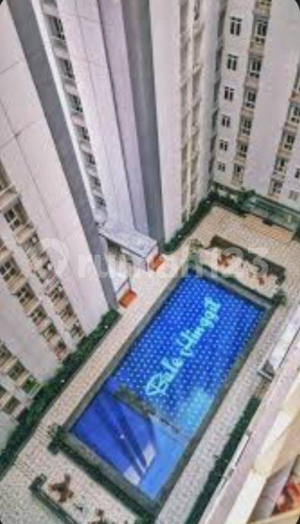 Modern Studio Apartment Near Universities with Pool