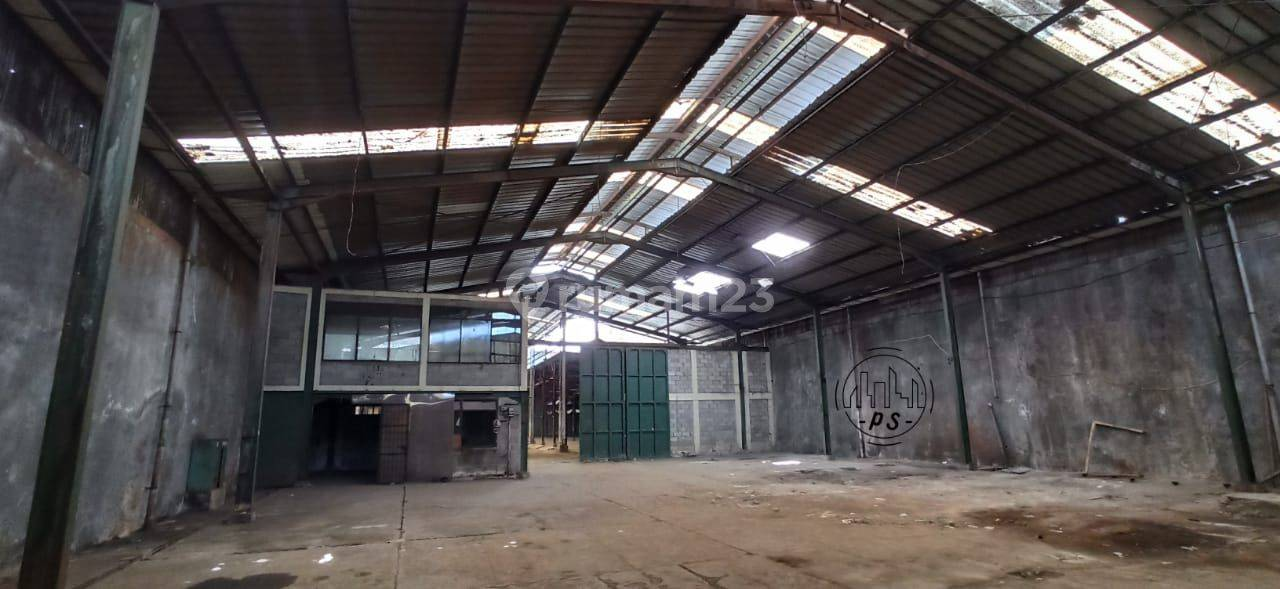 Large Industrial Warehouse with Offices in Bandung