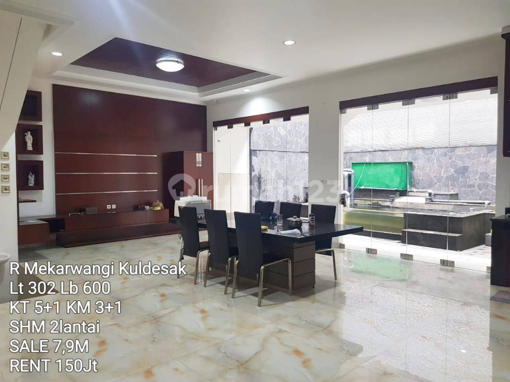 Spacious House with Modern Amenities