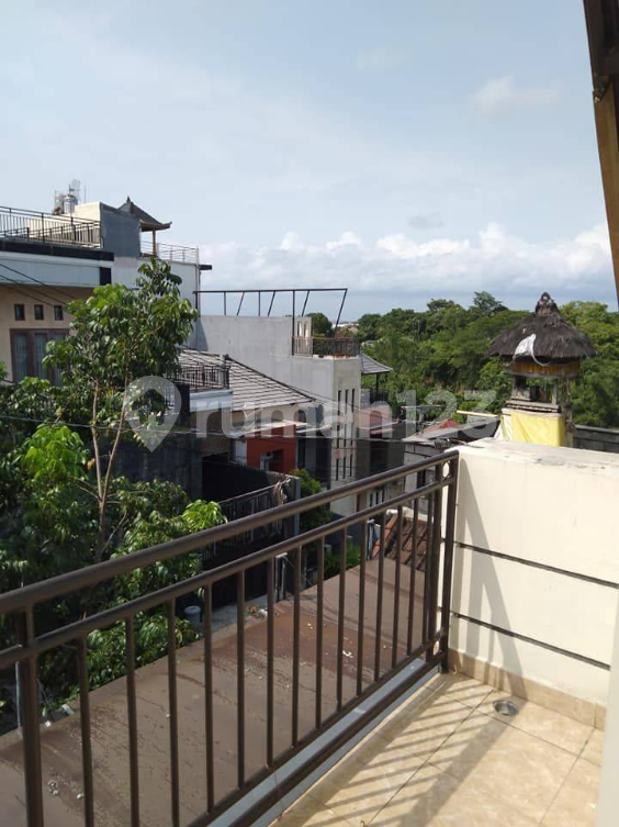 Spacious 4-Bedroom Villa with Garden in Jimbaran