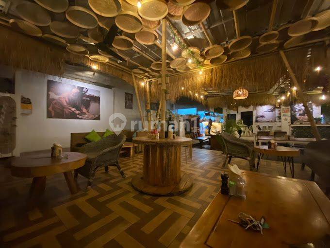 Commercial Semi-Open Building in Strategic Kuta Location