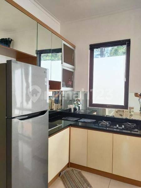 Modern 4-Bedroom Furnished House with Garden View
