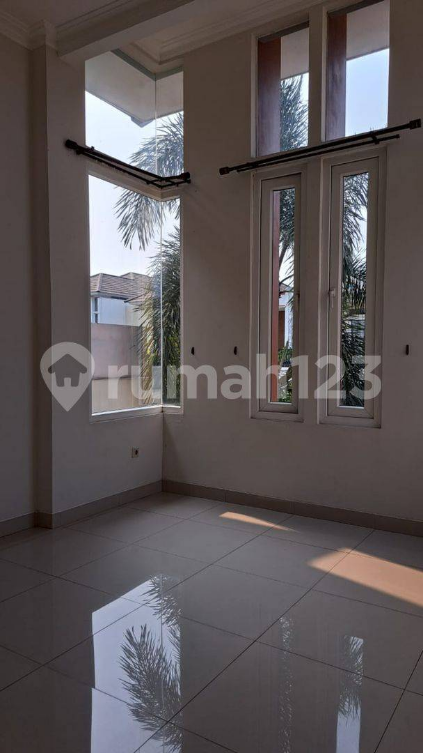 Modern House Near Mall and Hospital in Cibubur