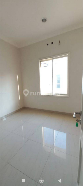 Spacious Two-Story House in Gading Serpong