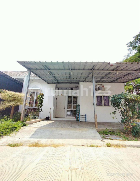 Modern House in Strategic Mutiara Gading City Location
