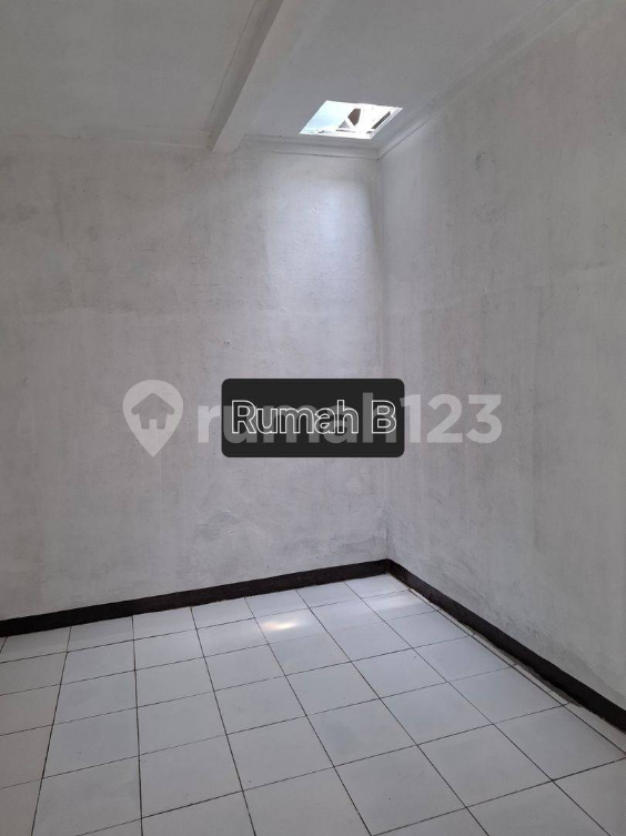 Renovated 3-Bedroom House with Carport in Bandung