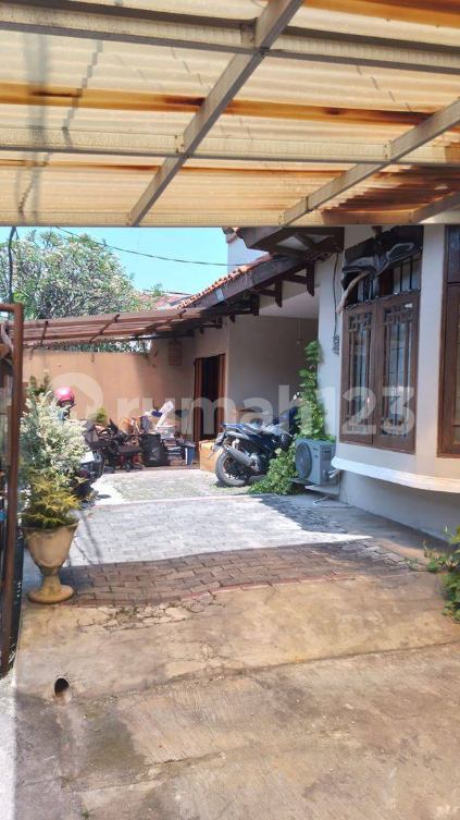 2-Story House for Rent in Cipete Utara