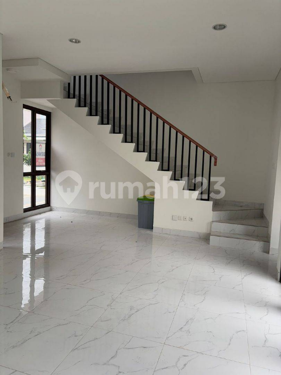 Modern House for Rent in Sentul