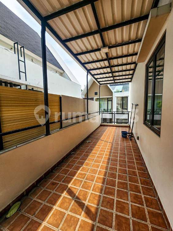 Modern 3-Story House with Garden in Kemang