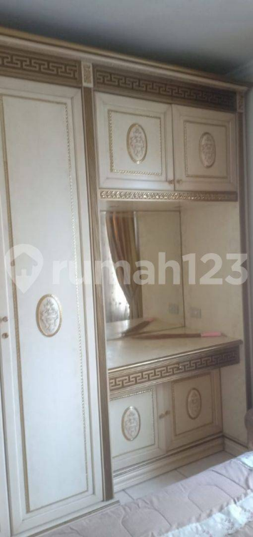 Furnished 2-Bedroom Apartment with City View