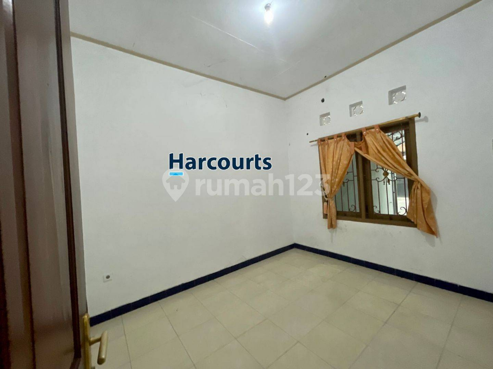 Modern 2-Bedroom House Near The Park Mall
