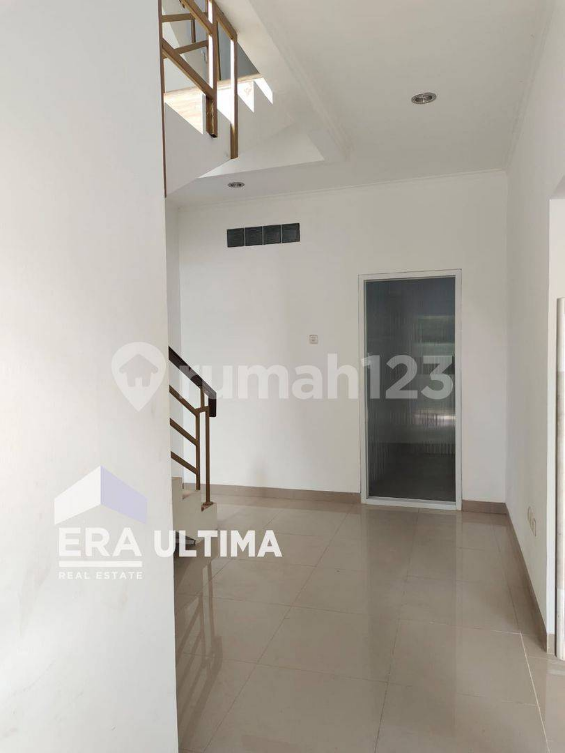 Spacious 3-Story House Near BTC Mall Pasteur