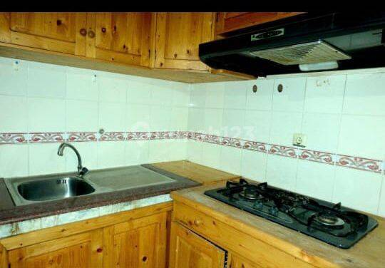Furnished Studio Apartment with Modern Kitchen