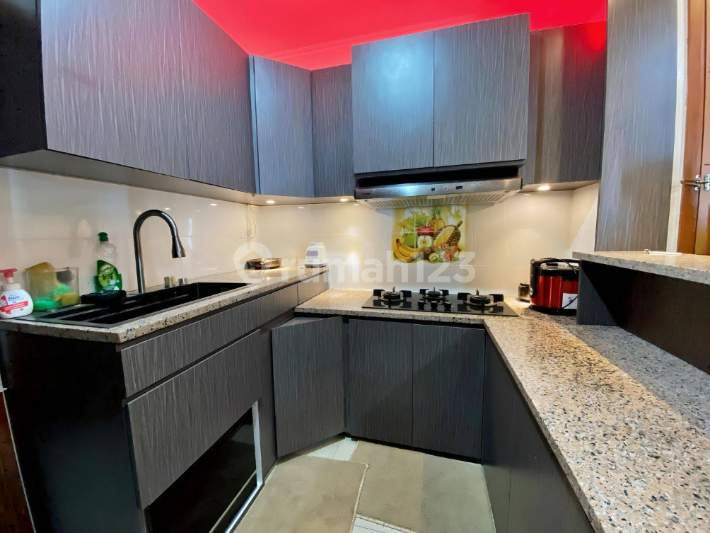 Modern Ocean View Apartment with Full Furnishings