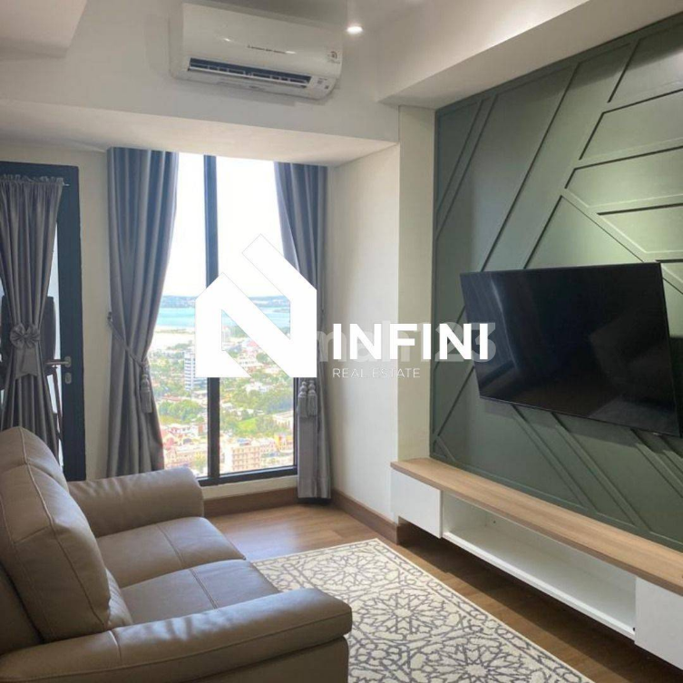 Furnished 2-Bed Apartment with Stunning Sea Views