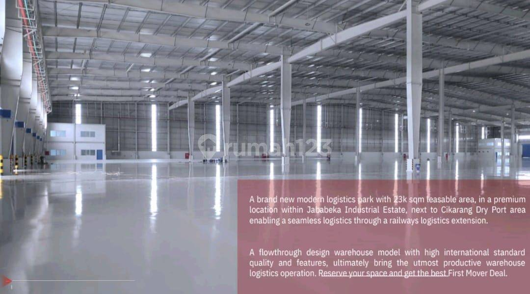 Modern Warehouse with High Clearance in Cikarang