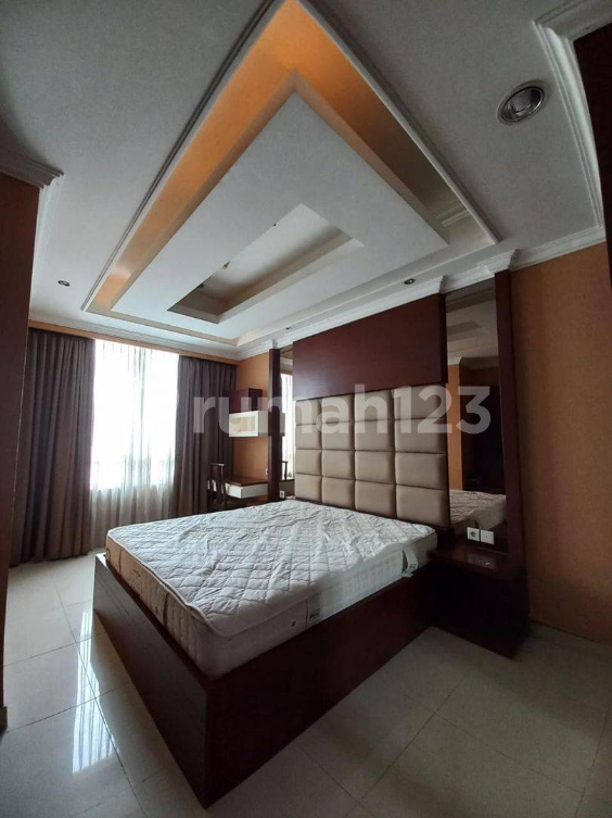 Furnished 2-Bed Apartment in Kuningan City Complex