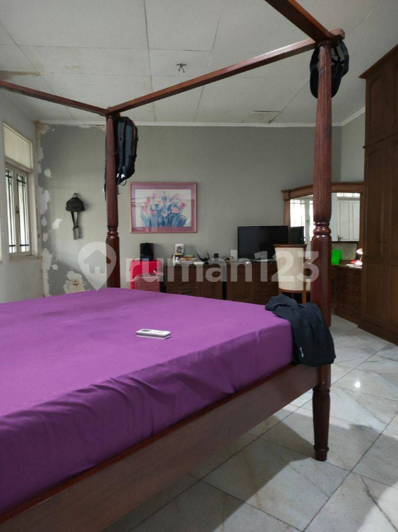 Furnished Villa in Cinere Mas Complex