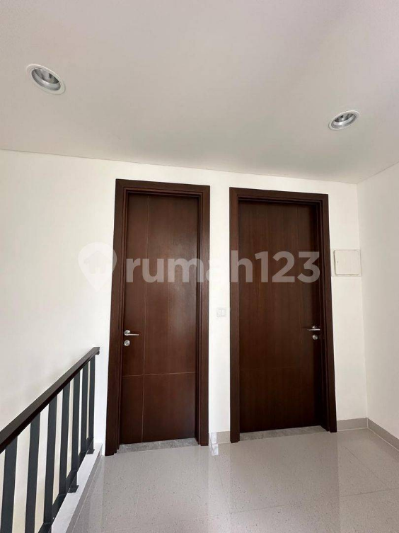 Modern Two-Story House with Garden in Podomoro