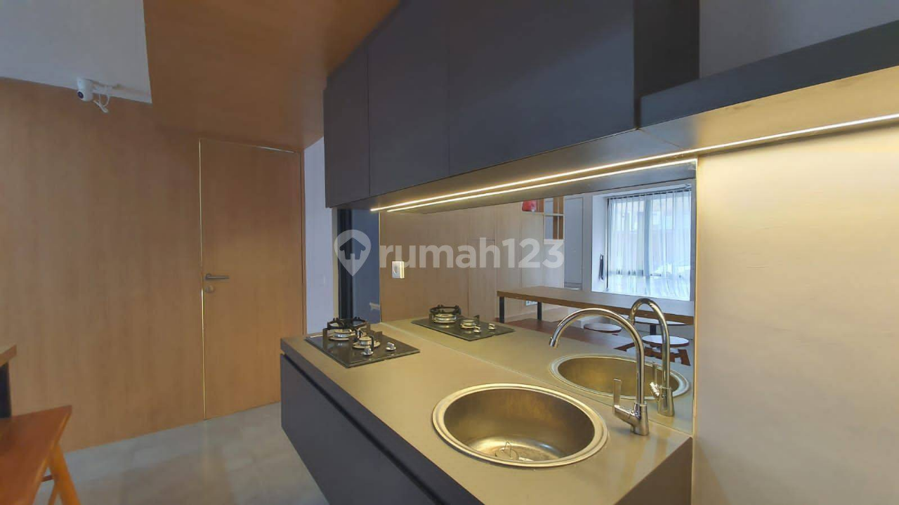 Modern Townhouse in Tabebuya Invensihaus