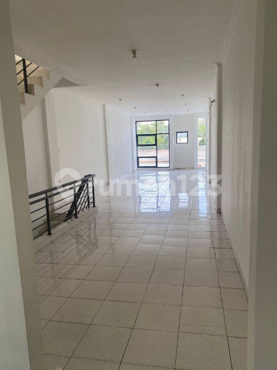 Modern Commercial Space Near Andara Toll Access