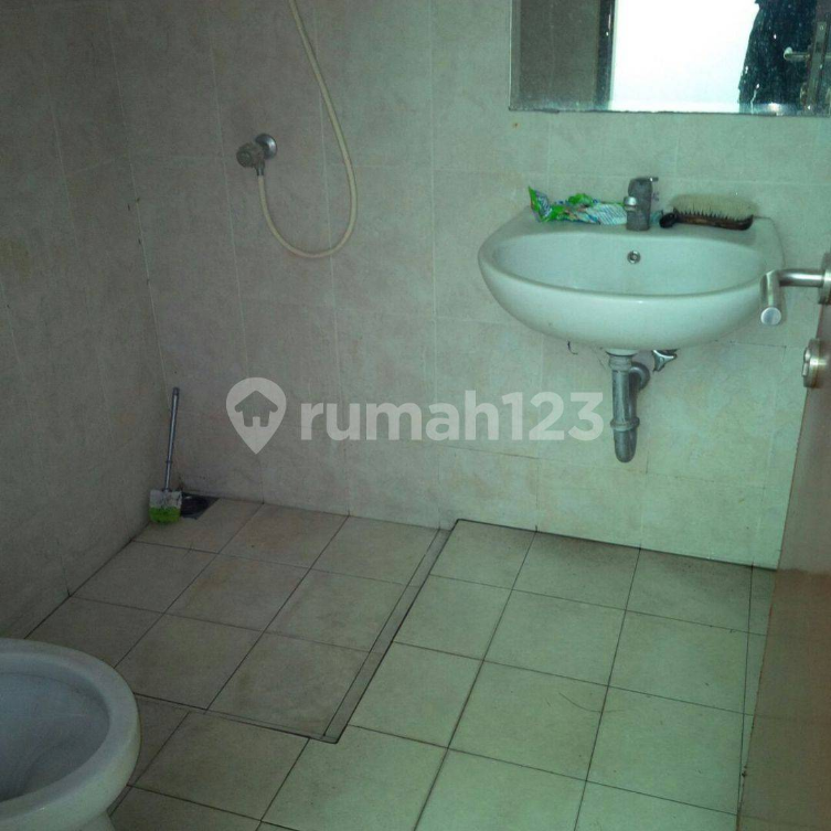 Designer Renovated House in Mekar Wangi