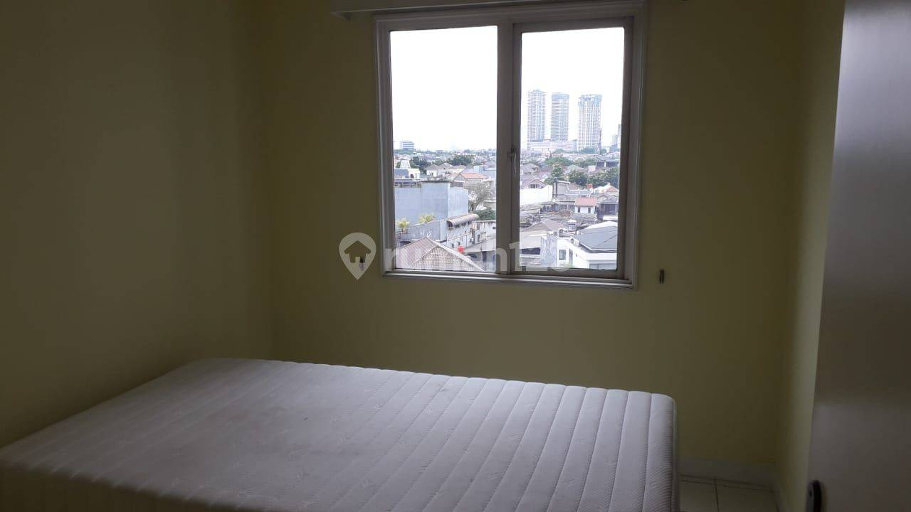 Furnished 3-Bedroom Apartment Near CBD Puri Indah
