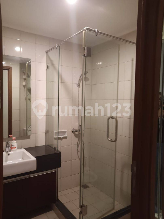 Modern 2BR Furnished Apartment in Sudirman
