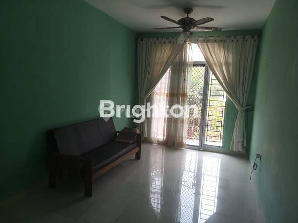 Strategically Located Villa in Batam Centre