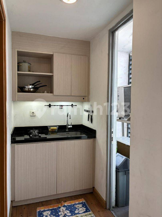 Modern Furnished 1BR Apartment in The Mansion Kemayoran