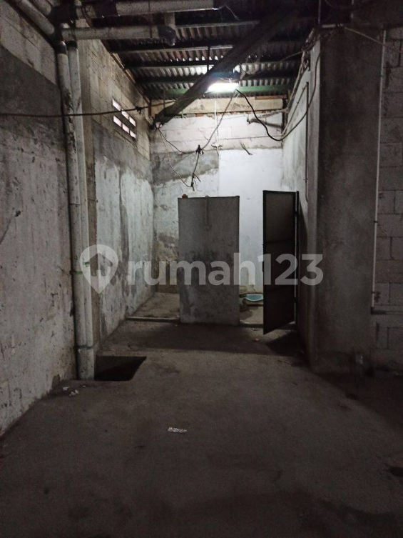 Large Industrial Warehouse Space with Private Power