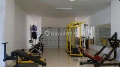 Modern Studio Apartment Near Universities with Pool