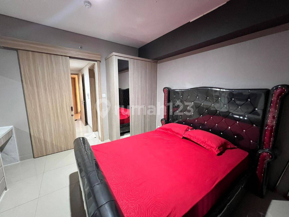 Furnished 1BR Apartment in Embarcadero Bintaro