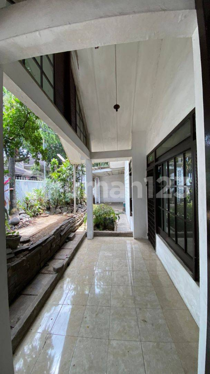 Strategic Location Office Space with Garden View