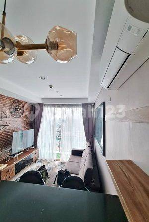 Modern 2BR Apartment with City View