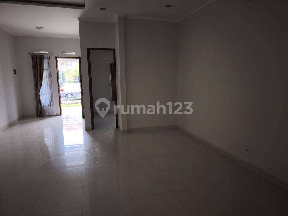 Modern 3-Bedroom House with Kitchen Set