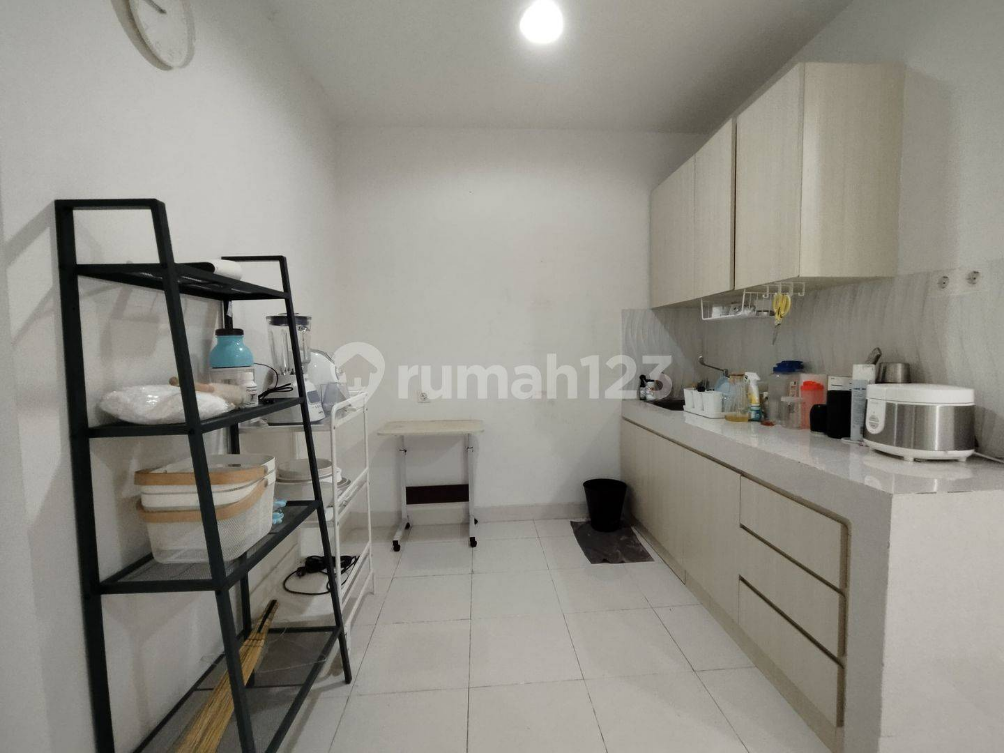 Modern Apartment in Sentul City with Investment Potential