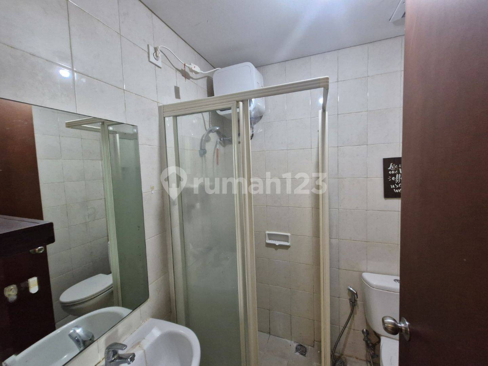 Furnished 1BR Apartment in Thamrin CBD Area