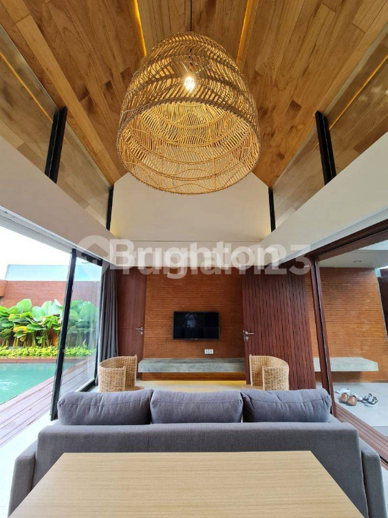 Modern Villa with Pool Near Ubud Rice Fields