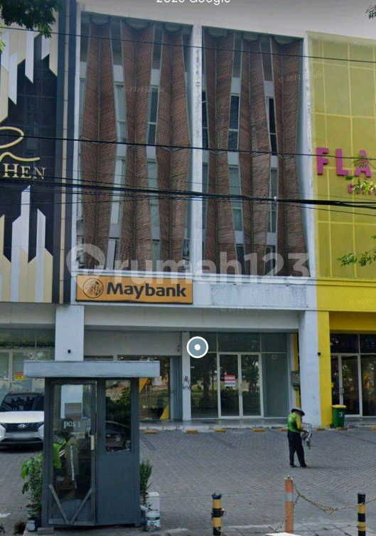 Four-Story Commercial Building Next to Maybank